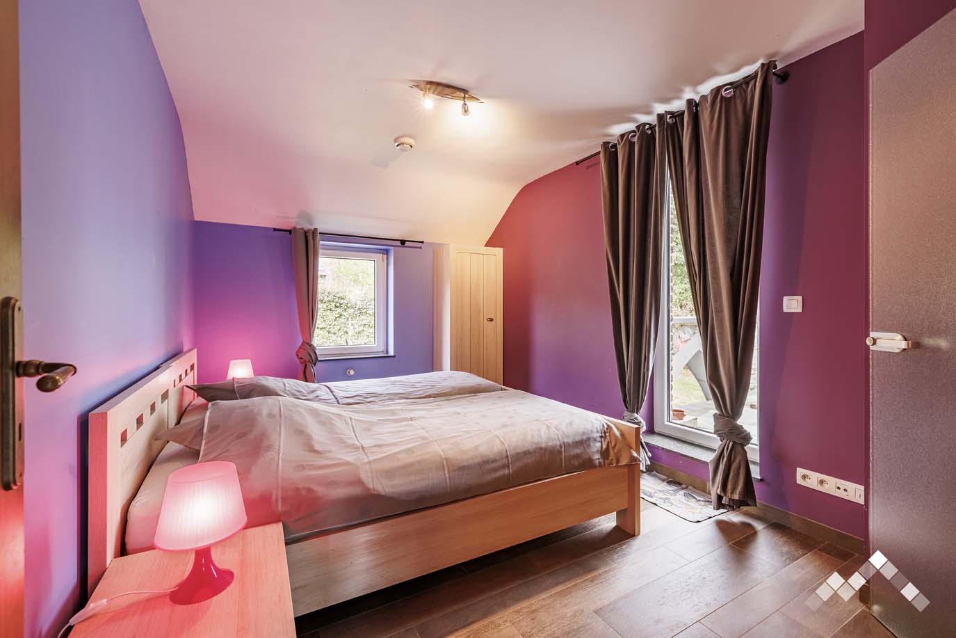  Luxe villa met binnenzwembad voor 24 personen in Durbuy