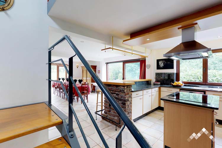 Villa proche de la forêt à Manhay pour 14 personnes et 1 chien avec sauna, billard, kicker et module de jeux