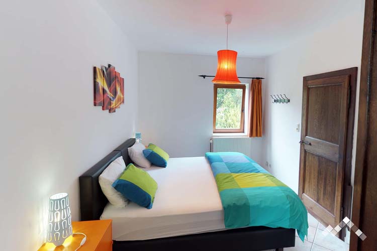 Villa proche de la forêt à Manhay pour 14 personnes et 1 chien avec sauna, billard, kicker et module de jeux