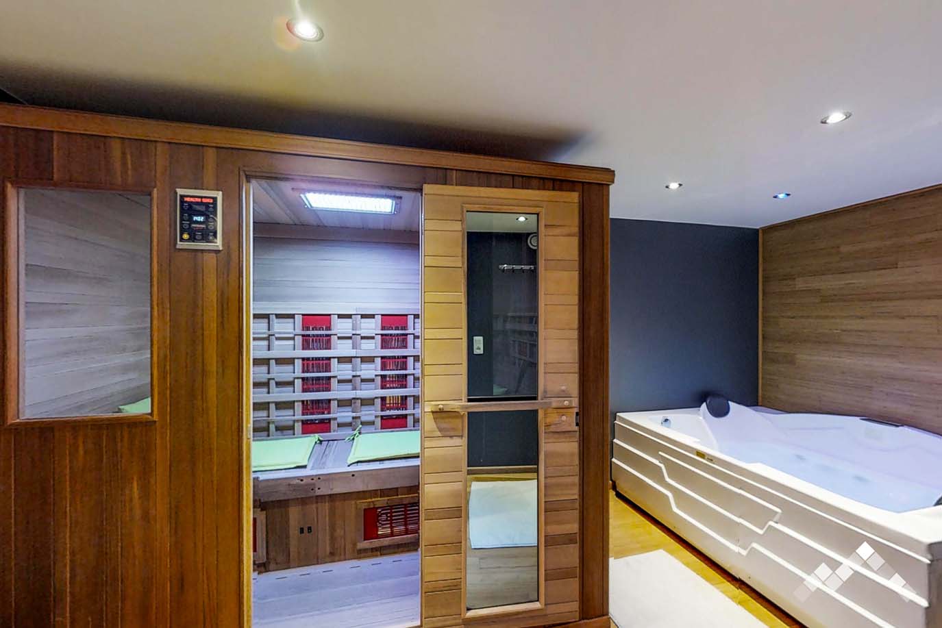Maison de vacances à Vielsalm pour 9 personnes et 2 chiens avec sauna, billard, salle et module de jeux