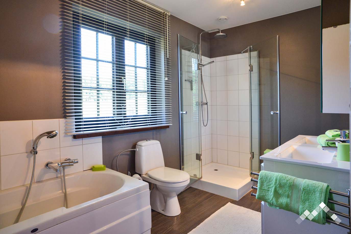 Maison de vacances à Vielsalm pour 9 personnes et 2 chiens avec sauna, billard, salle et module de jeux