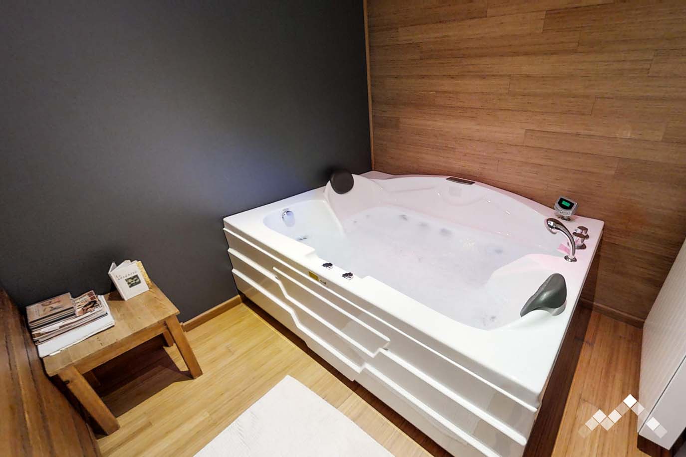 Maison de vacances à Vielsalm pour 9 personnes et 2 chiens avec sauna, billard, salle et module de jeux