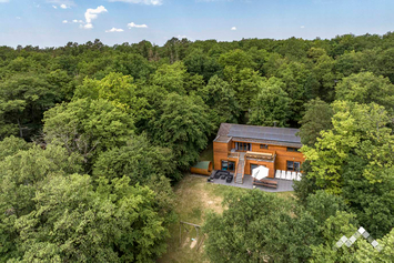Chalet in Beauraing voor 12 personen en 2 honden met sauna, kicker, petanque, kinderspeelmodule en panoramisch uitzicht