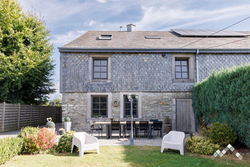 Cottage à Betrix pour 9 personnes et 2 chiens avec billard, kicker, sauna et abri 