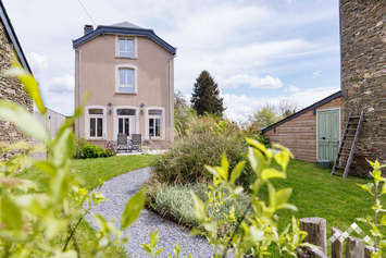 Cottage ardennais à Vresse-sur-Semois pour 8 personnes en bordure du parc national de la vallée de la Semois
