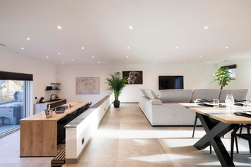 Gîte de charme pour 4 personnes avec jacuzzi à Ferrières