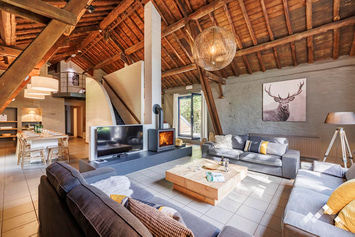 Ardens huis in Gouvy voor 14 personen en 1 hond met biljart, kicker, pingpong en Ofyr-barbecue