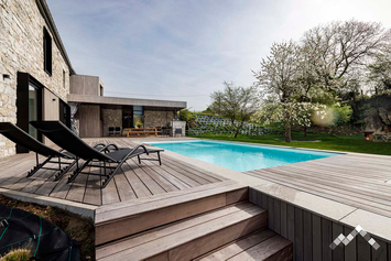 Luxe villa in een rustige omgeving in Limbourg voor 14 personen, met zwembad, sauna, Ofyr, binnen- en buitenspellen