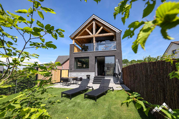 Villa de luxe proche de Durbuy pour 4 personnes avec jacuzzi, sauna et parc à daims