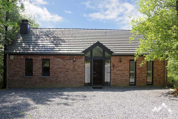 Villa sur le golf de Durbuy pour 8 personnes (+1 bébé) et 1 chien et barbecue Boretti.