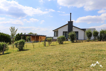 Chalet à Hotton pour 4 personnes (+2 bébés) avec magnifique panorama