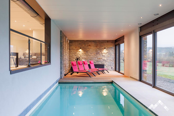 Villa de luxe pour 8 personnes à La Roche avec piscine intérieure, billard et kicker