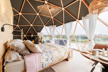 Origineel vakantiehuis in Libin voor 2 personen met hottub