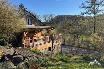 Cottage à Manhay pour 6 personnes (+1 bébé) en bordure forêt avec abri vélo