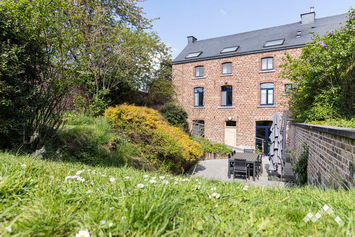 Vakantiehuis in Rochefort voor 12 personen (+3 baby’s) en 2 honden met arcadespellen, kicker, kinderspeelmodule en fietsenstalling