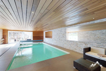Gîte de luxe à Stavelot pour 9 personnes avec piscine intérieure et sauna 